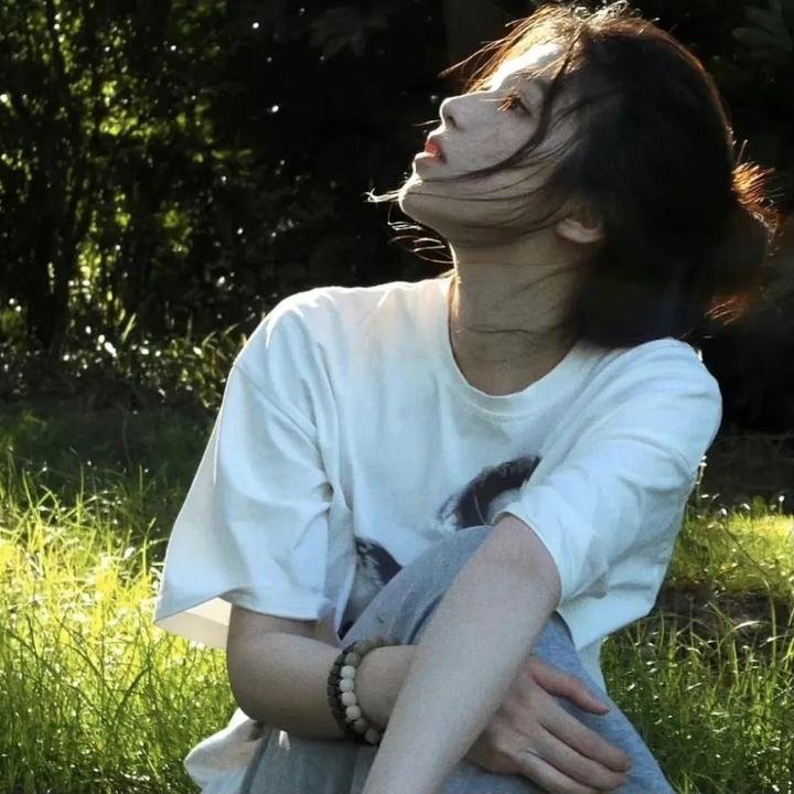 在江边